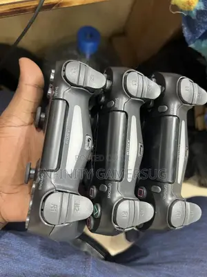 Original Ps4 Controllers
