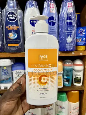 Face Facts Vitamin C Brightening Body Lotion