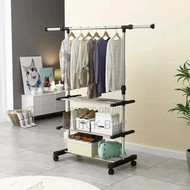 Adjustable Clothes Stand/Hunger