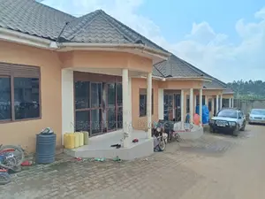 8bdrm House in Namugongo Mbalwa, Division A for sale