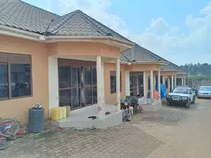 8bdrm House in Namugongo Mbalwa, Division A for sale