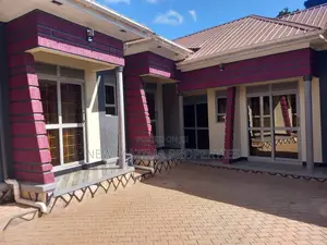 Arleady Furnished 14 Guest Rooms 4 Rent Inheart of Makindye