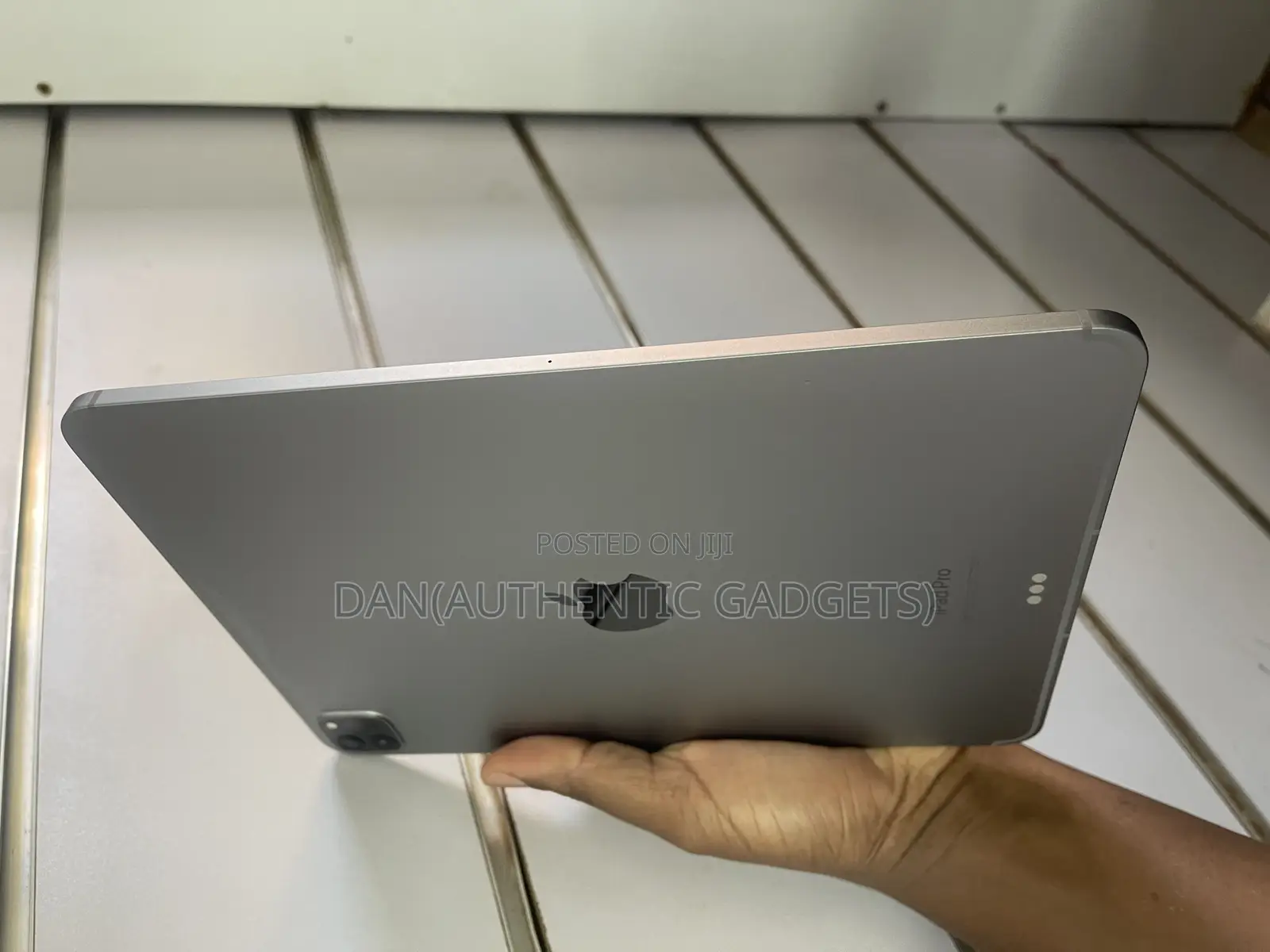 New Apple iPad Pro 11 (2022) 256 GB Gray