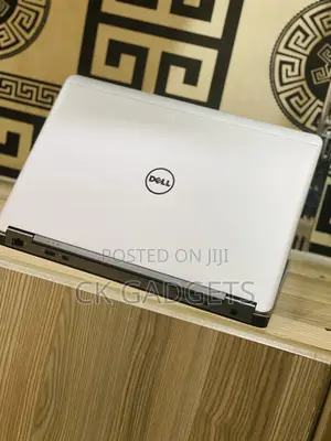 Laptop Dell Latitude 7440 8GB Intel Core I5 SSD 512GB