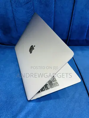 Laptop Apple MacBook Air 2019 8GB Intel Core i5 SSD 128GB