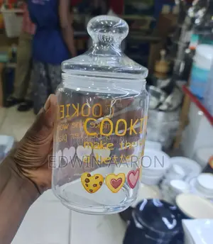 Cookies/Biscuits Glass Airtight Jar 750ml