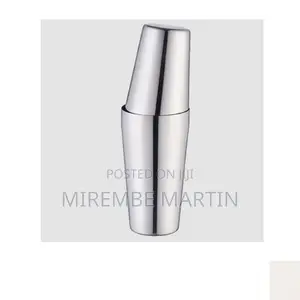 Stainless Steel Boston Cocktail Shaker Modulator.