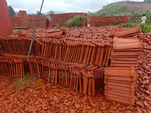 Migongo/Roof Ridges