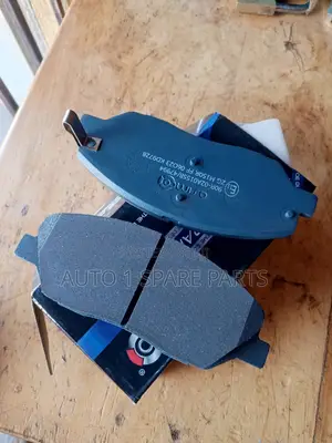 Front Brake Pads for Hyundai Santa