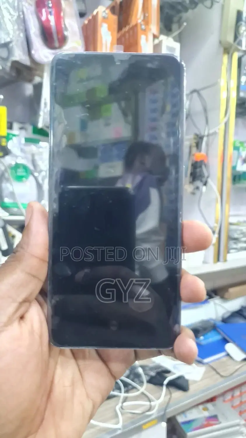 Samsung S20 LCD Screen Replacement