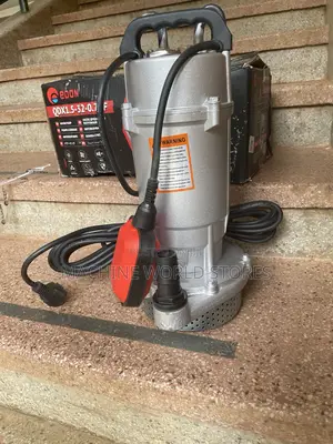 32m Submersible Water Pump