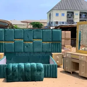 6x6 Bed in Green Colour