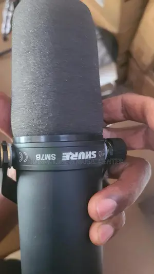 Shure Sm7b Condenser Studio Microphone Wired