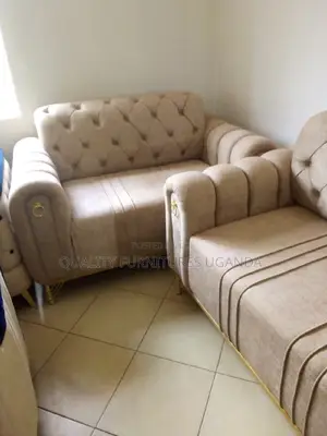 2 Seater Tufted Sofa Seat on Order