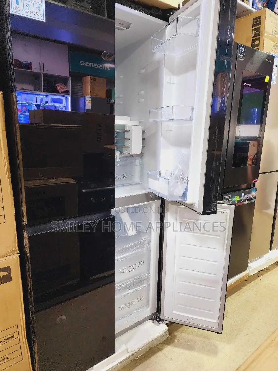 Hisense 561 French Door Style Refrigerator