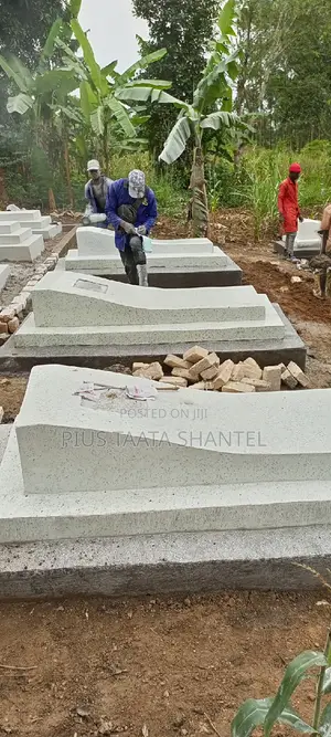 Grave Finishing Masaka Kinoni