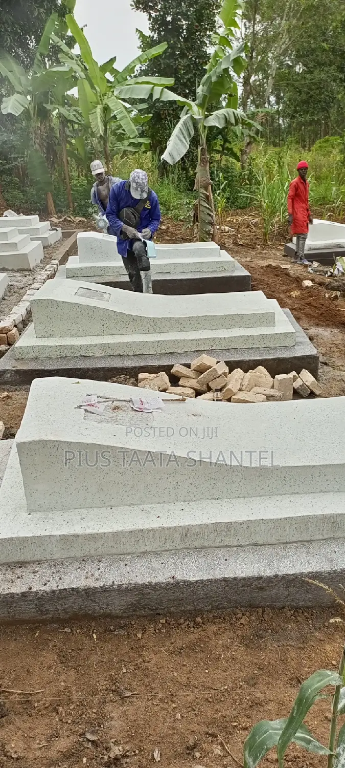Grave Finishing Masaka Kinoni