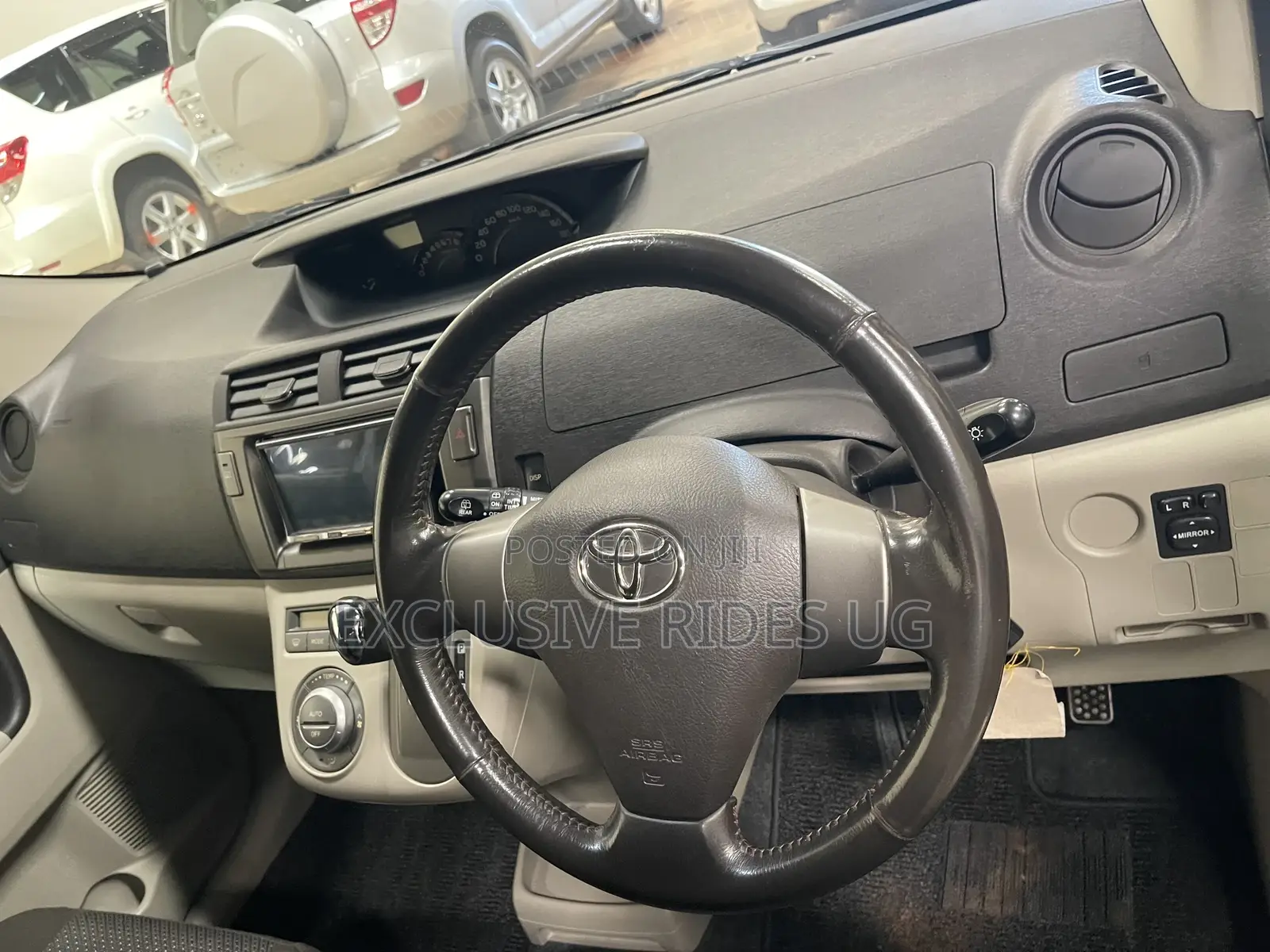 Toyota Passo Sette 2012 White