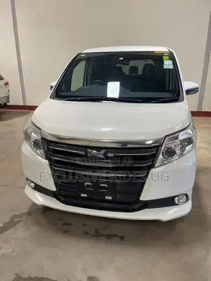 Toyota Noah 2015 White