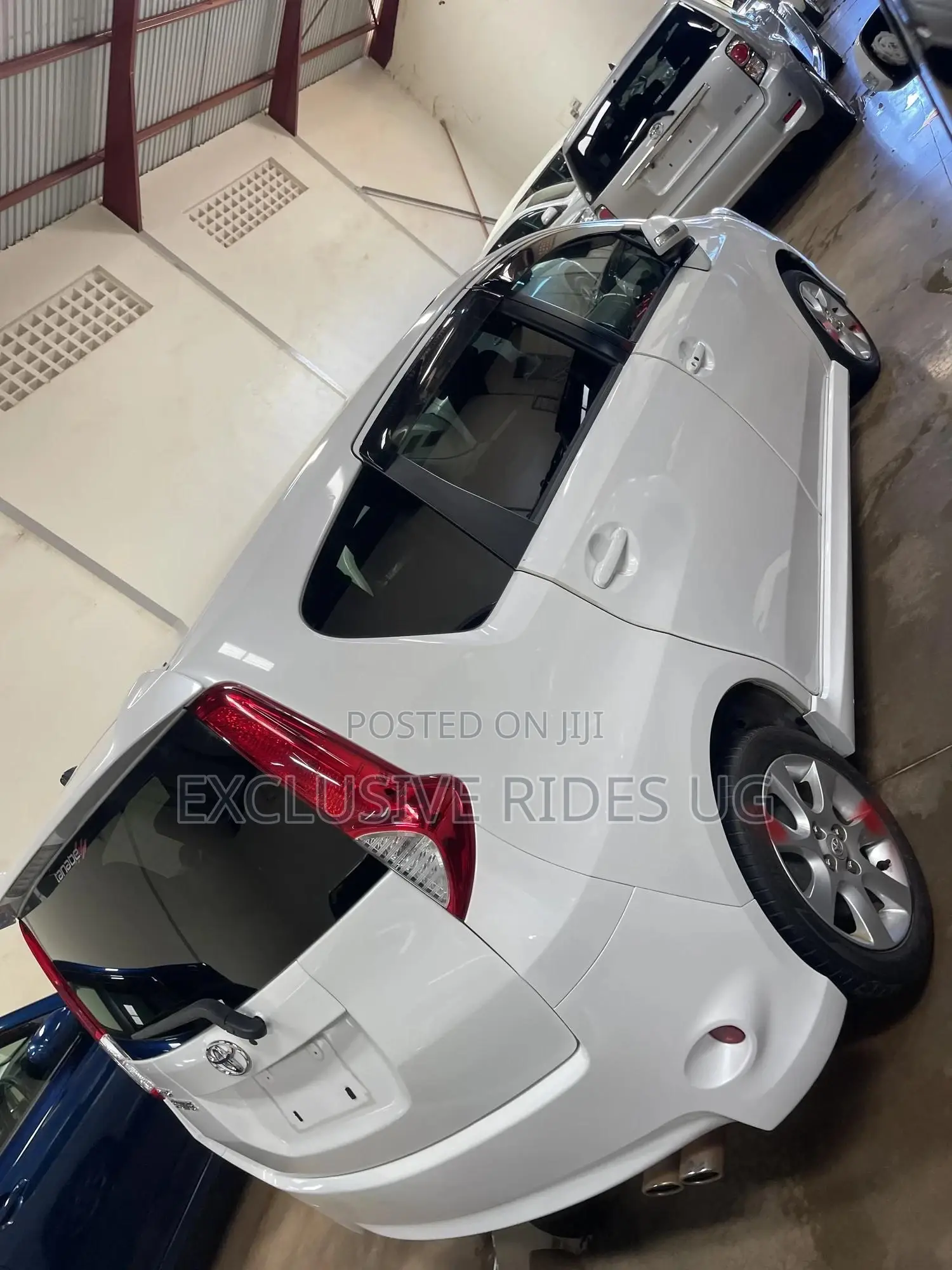 Toyota Passo Sette 2012 White
