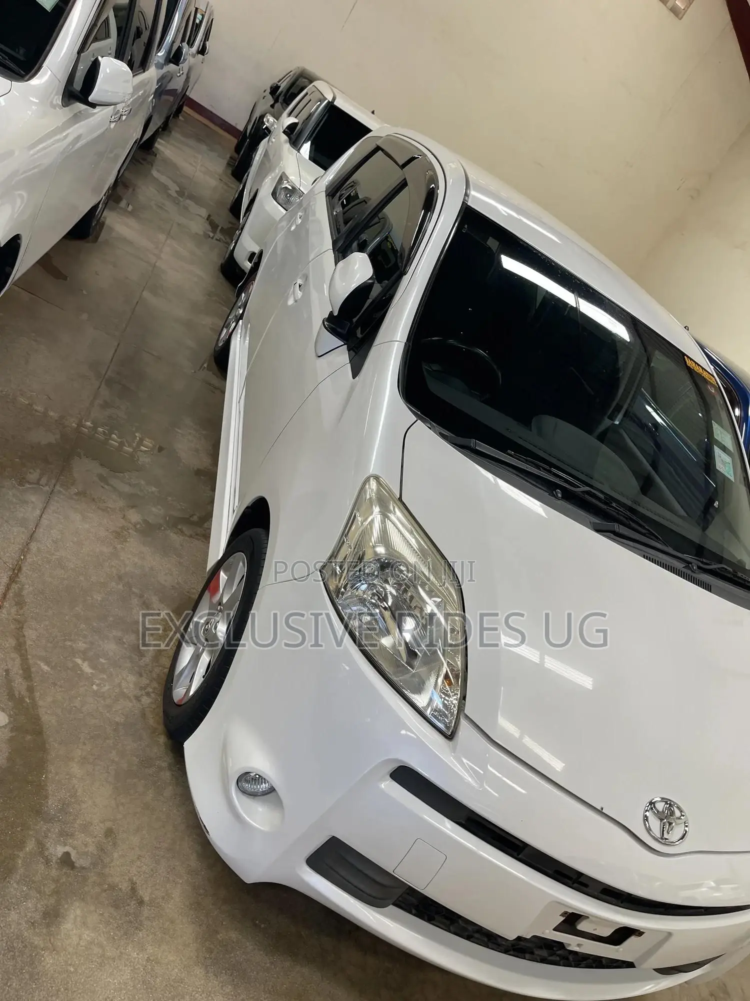 Toyota Passo Sette 2012 White