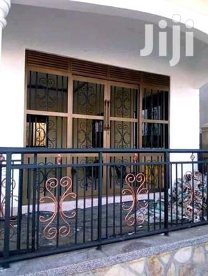 Sliding Gate