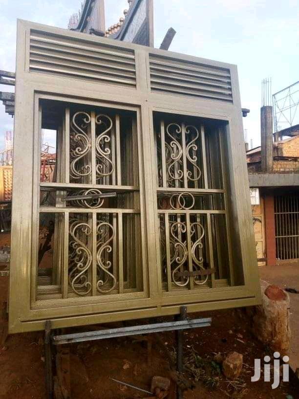 Sliding Gate