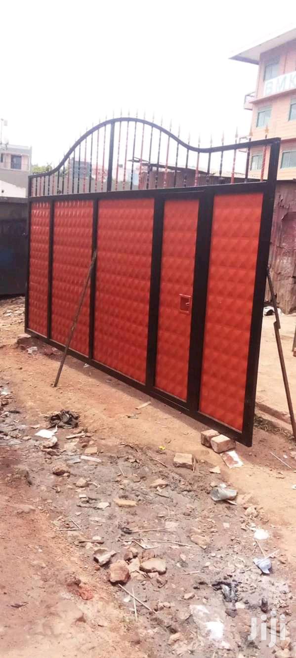 Sliding Gate