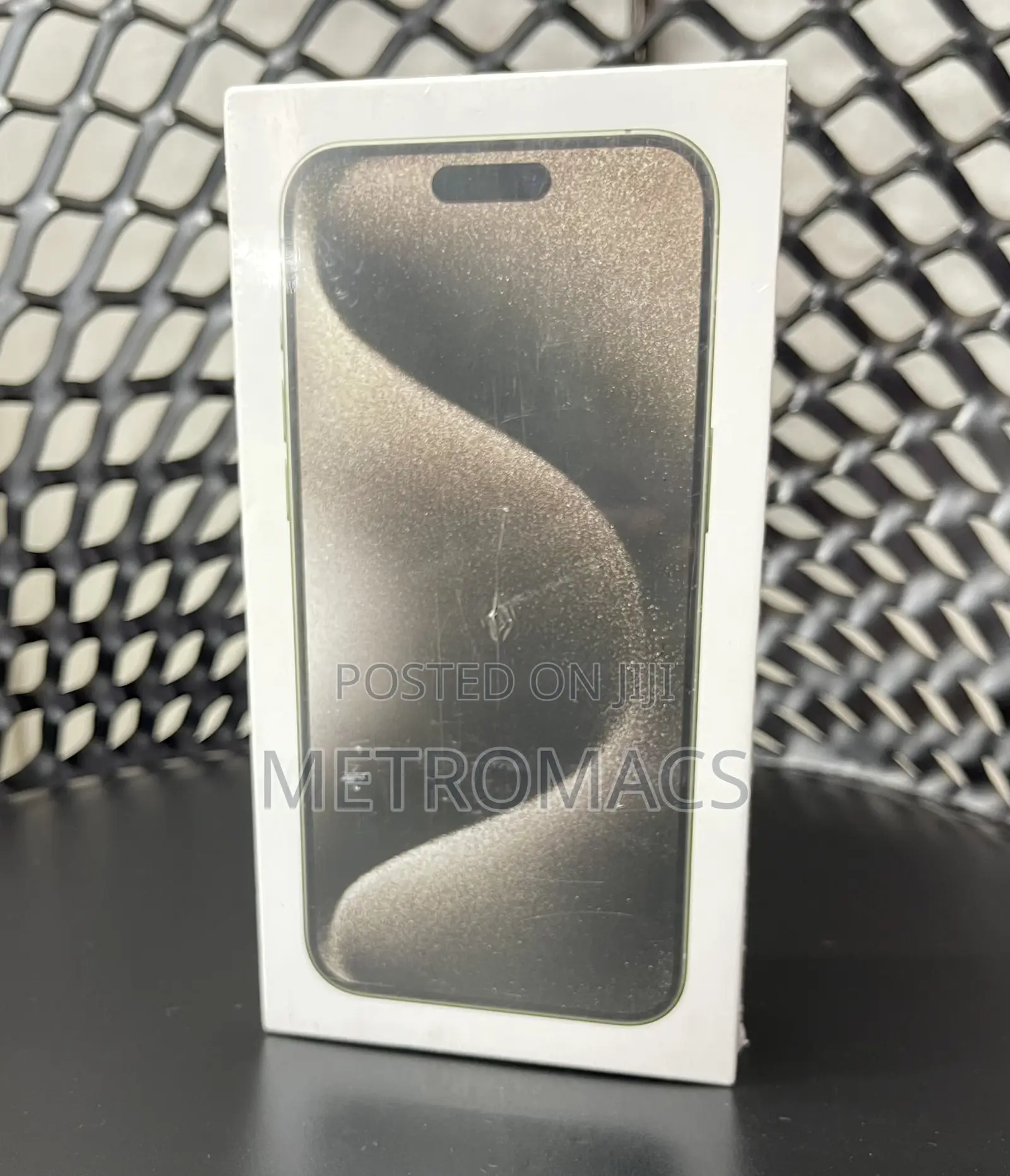 New Apple iPhone 15 Pro Max 256 GB Silver