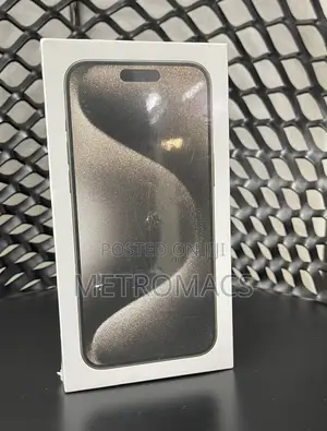 New Apple iPhone 15 Pro Max 256 GB Silver