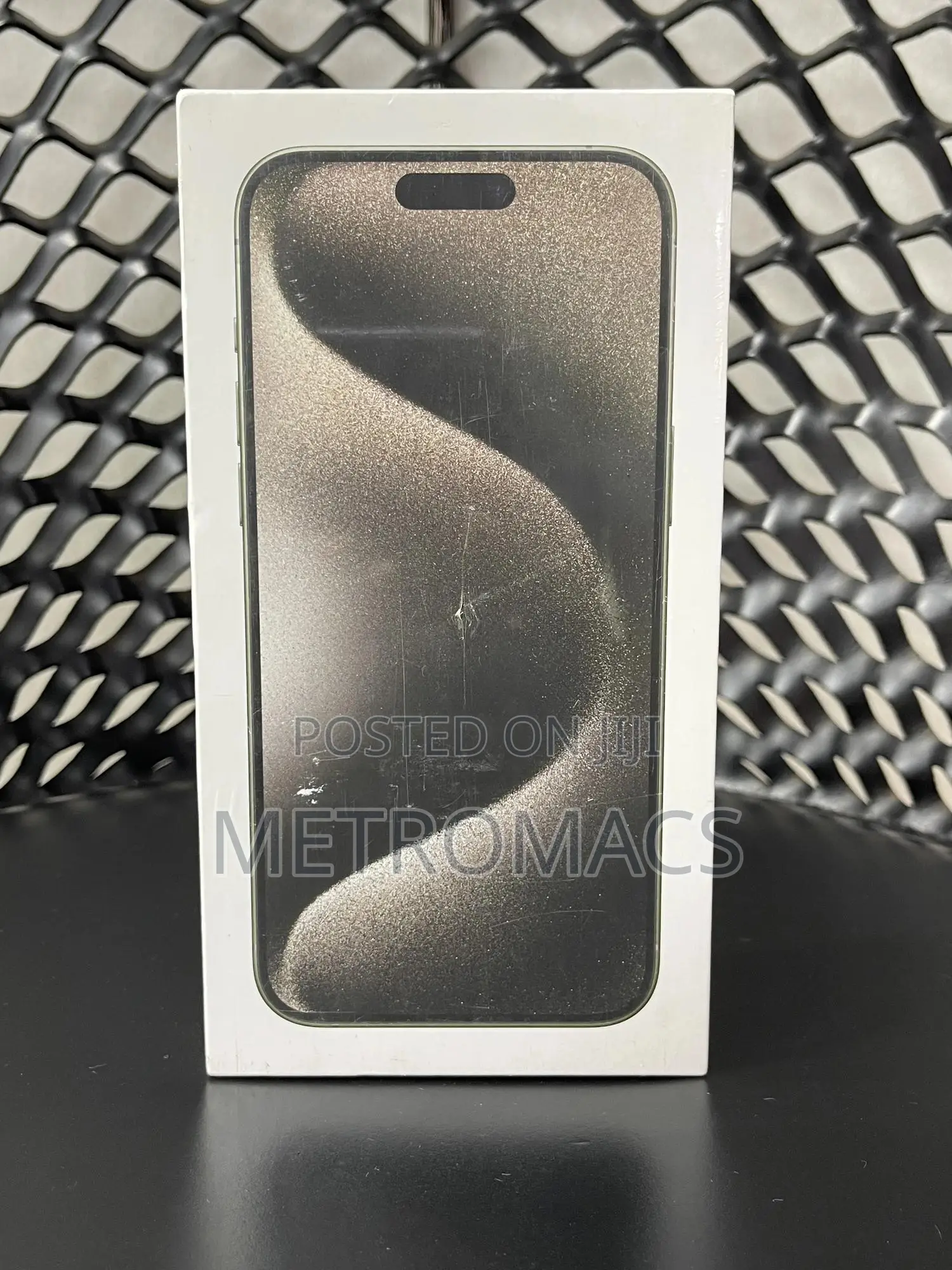 New Apple iPhone 15 Pro Max 256 GB Silver