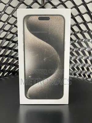 New Apple iPhone 15 Pro Max 256 GB Silver
