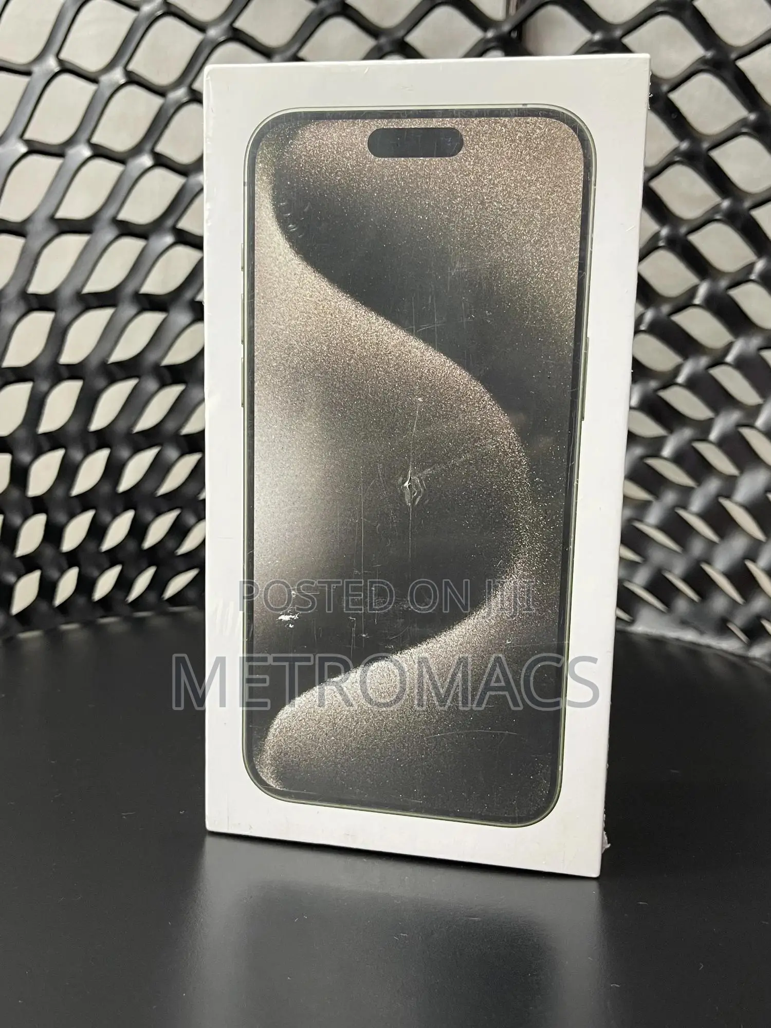 New Apple iPhone 15 Pro Max 256 GB Silver