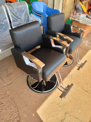 Saloon Chair