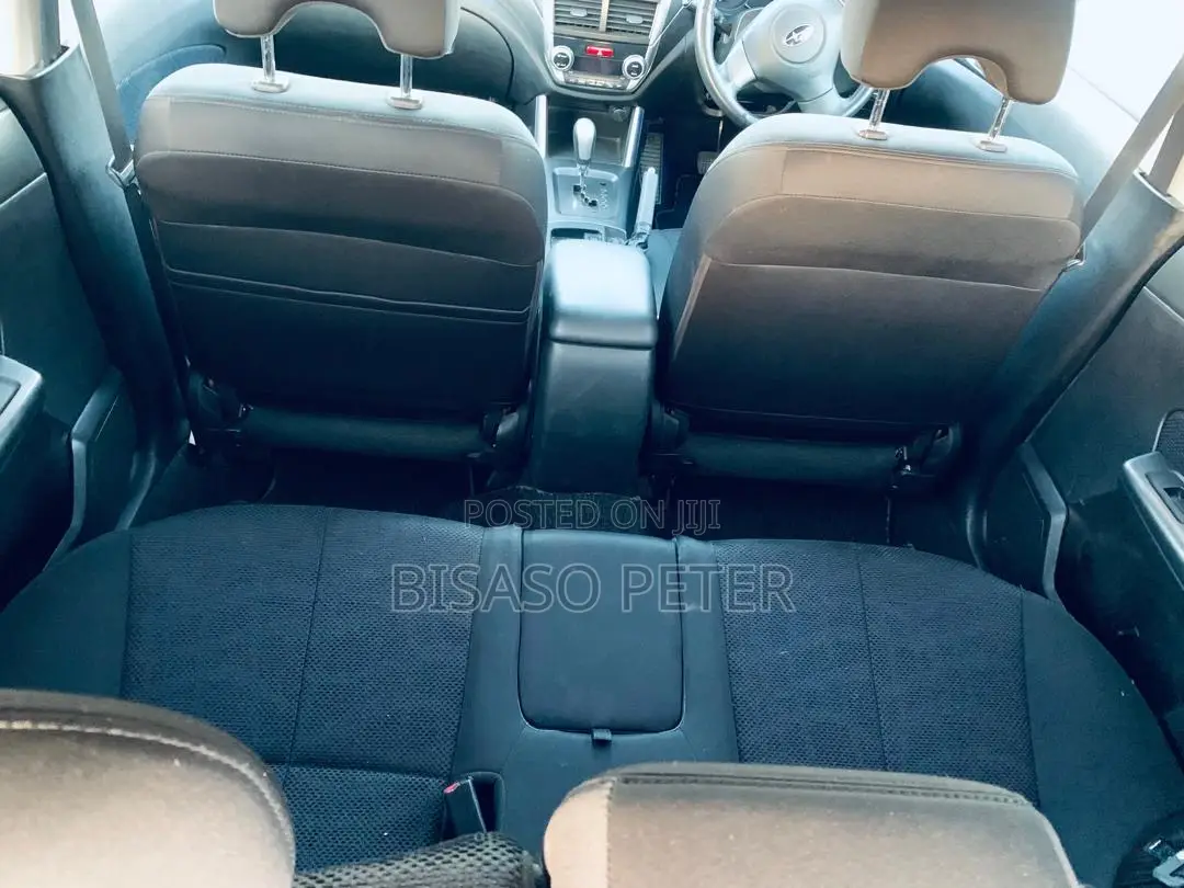 Subaru Forester 2010 White