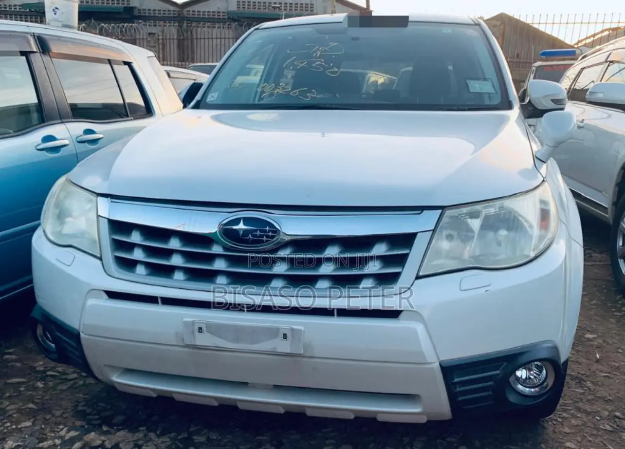 Subaru Forester 2010 White