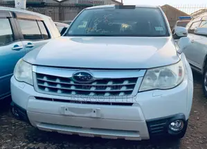 Subaru Forester 2010 White