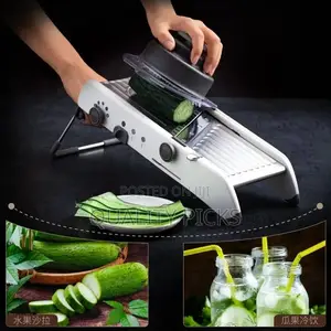 8 in 1 Manual Vegetable Chopper