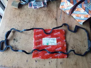 Top Cover Gaskets for 211 203