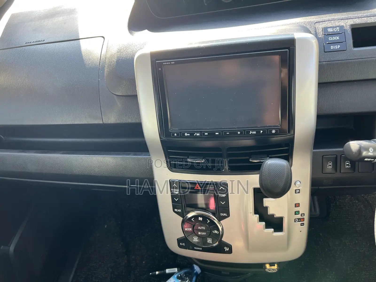 Toyota Noah 2011 Gray