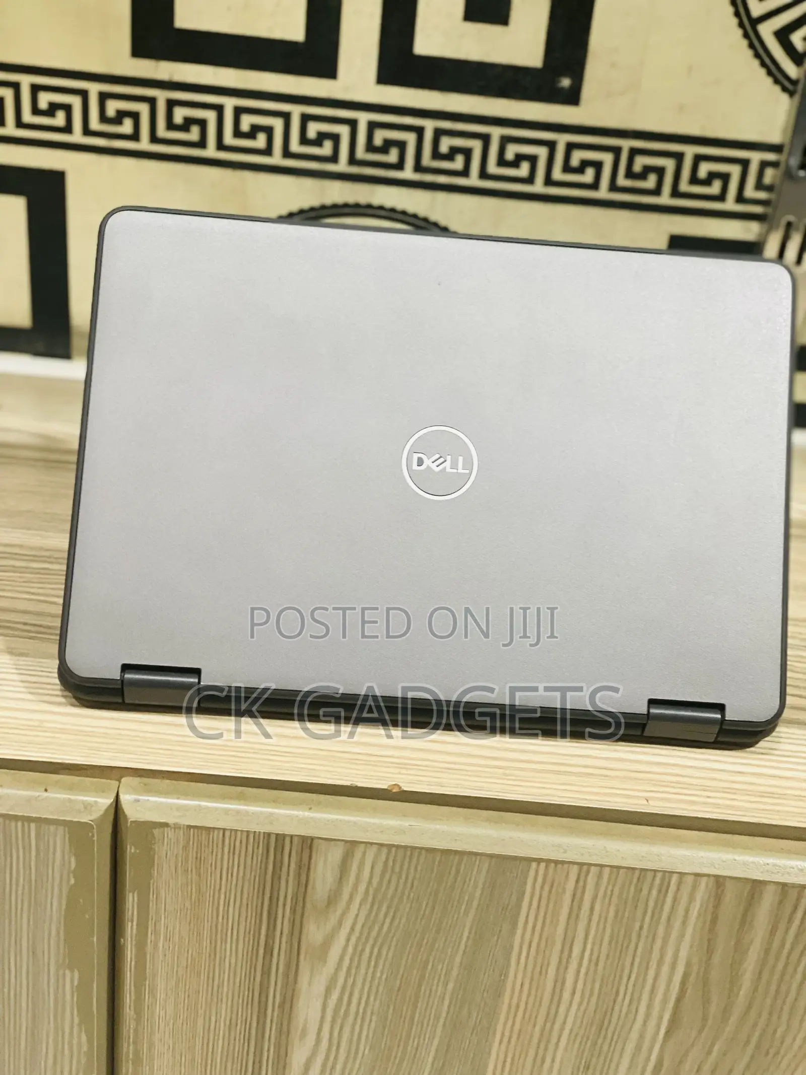 Laptop Dell Latitude 11 3190 8GB Intel Core I5 HDD+SSD 320GB