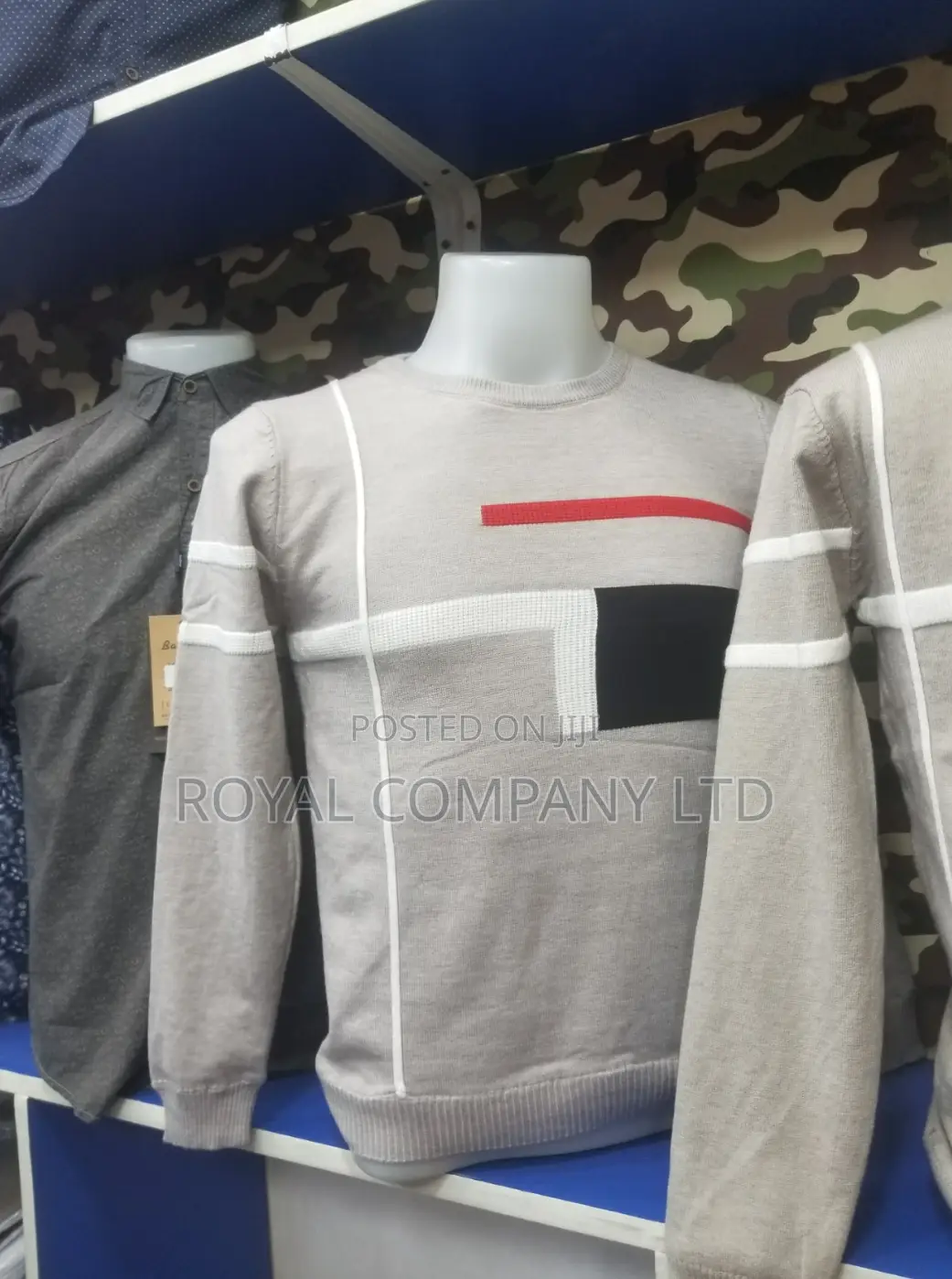 Men's Sweater /Modernized