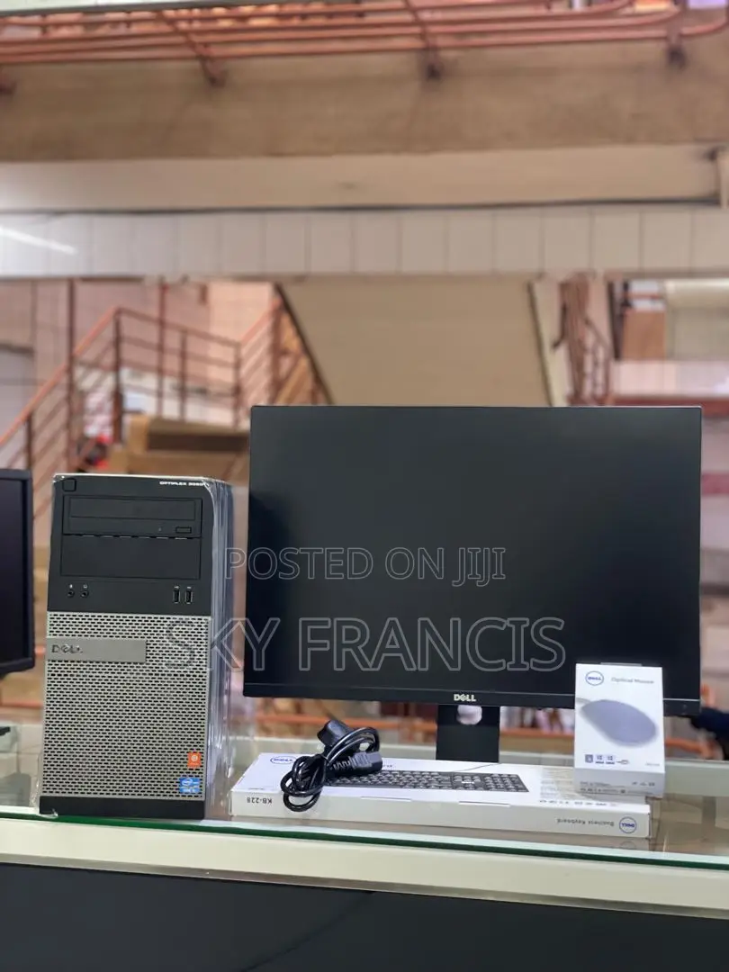 Desktop Computer Dell 8GB Intel Core I5 HDD 500GB