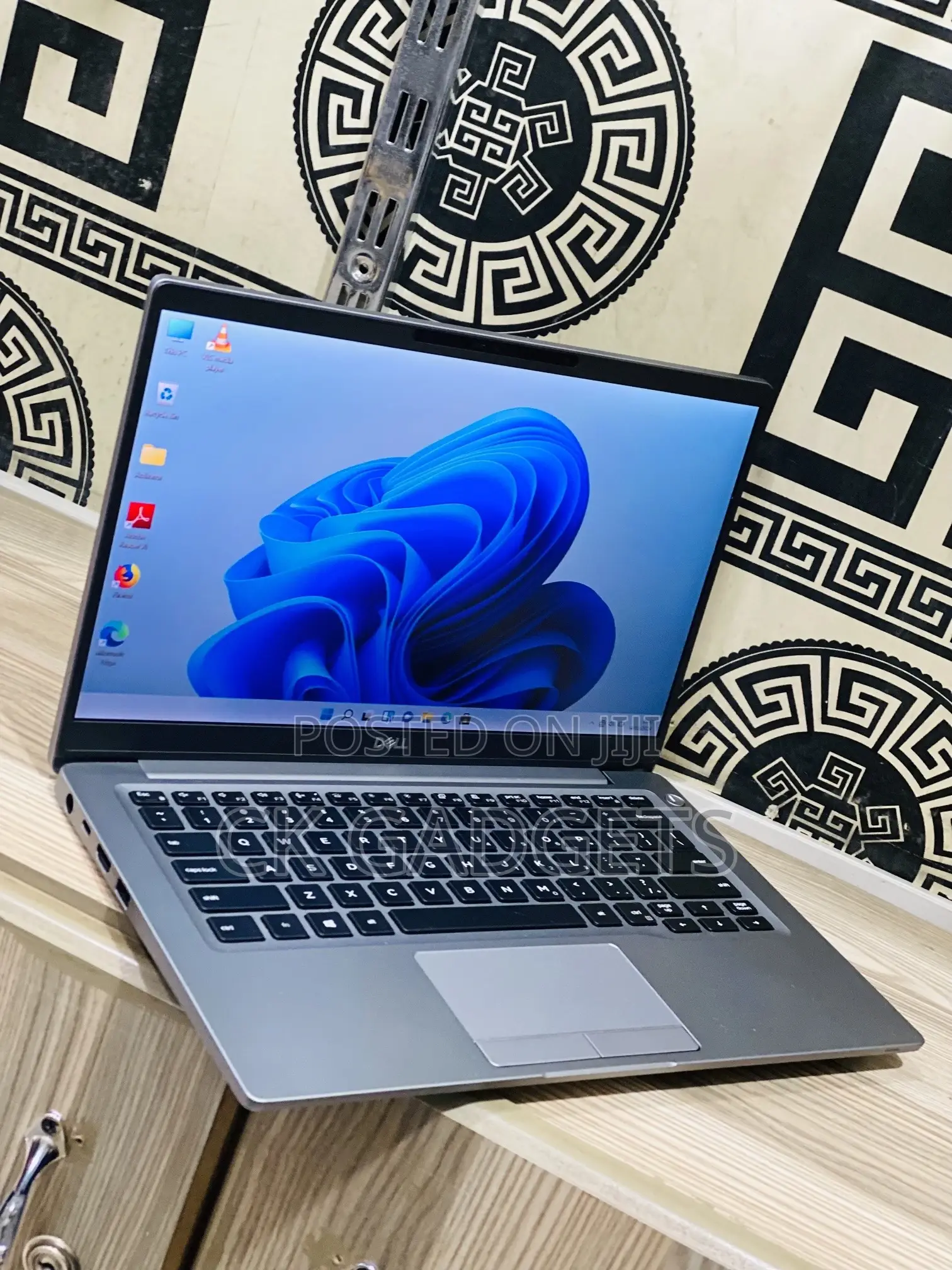 Laptop Dell Latitude 7400 8GB Intel Core I7 SSD 320GB