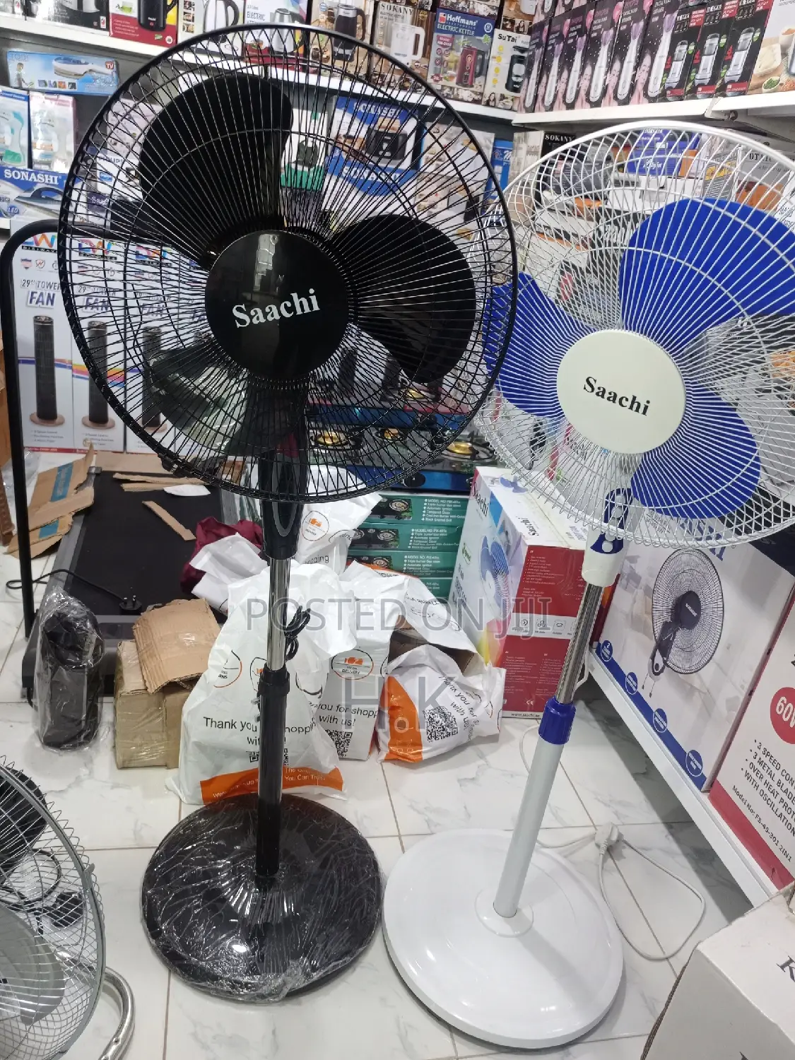 16" Saachi Stand Fan