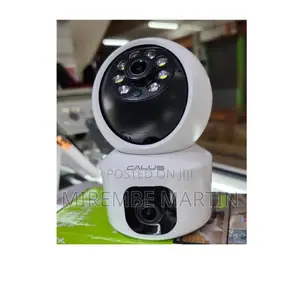 Indoor Wifi Camera With Night Vision Mode.