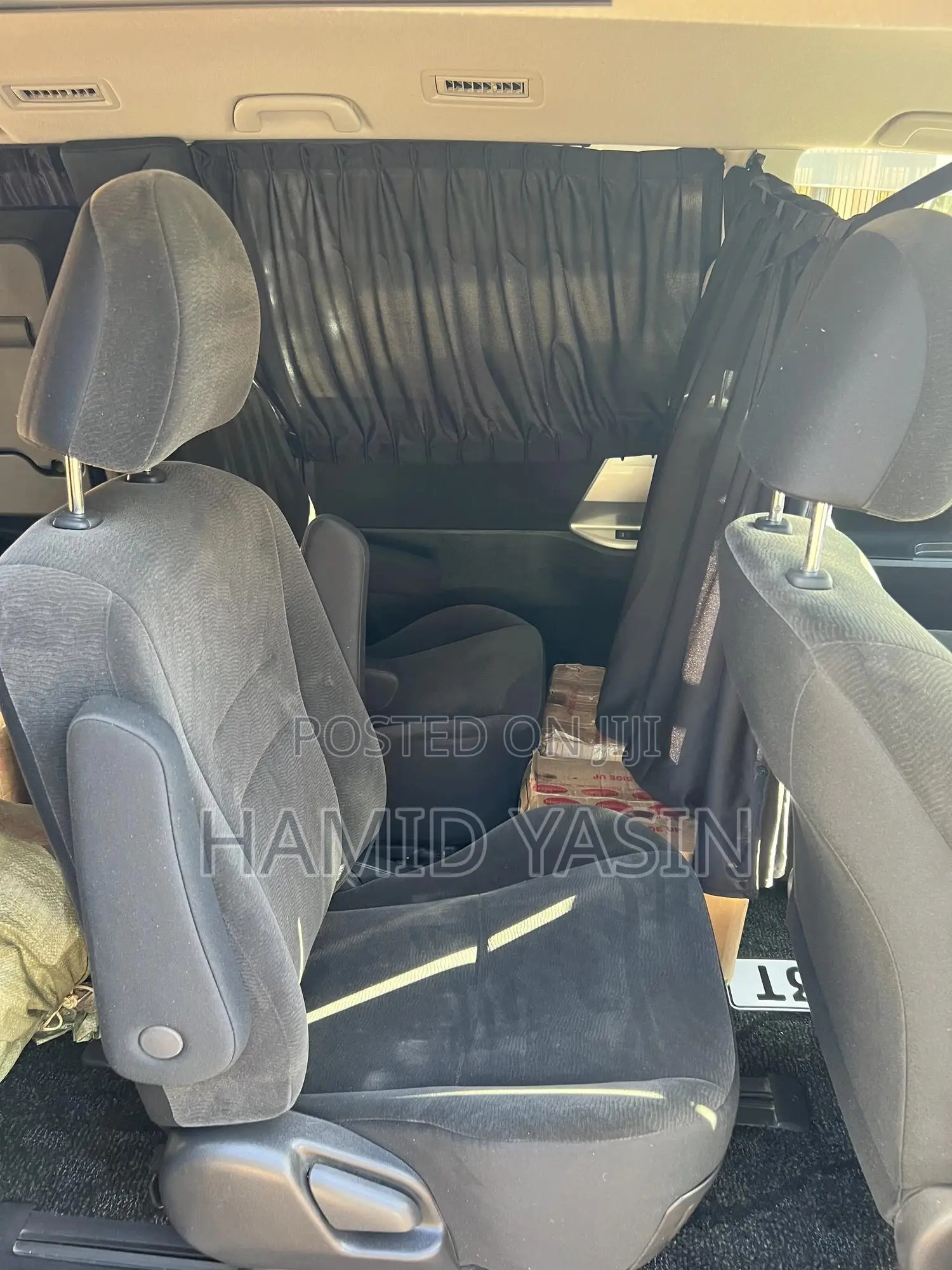 Toyota Noah 2011 Gray