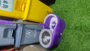 Bucket Spin Mop Self Wring With a Spare