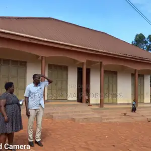 Four Commercial Busy Shops on Quicksale in Buloba