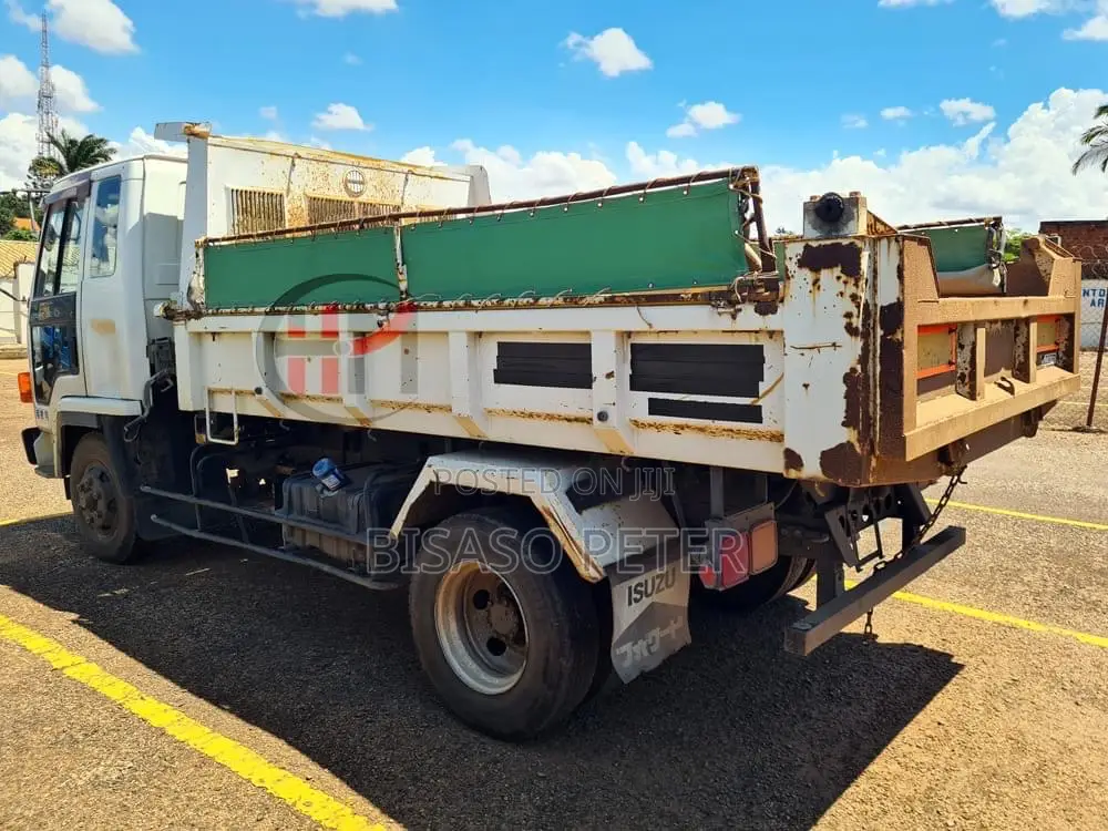 Isuzu Forward